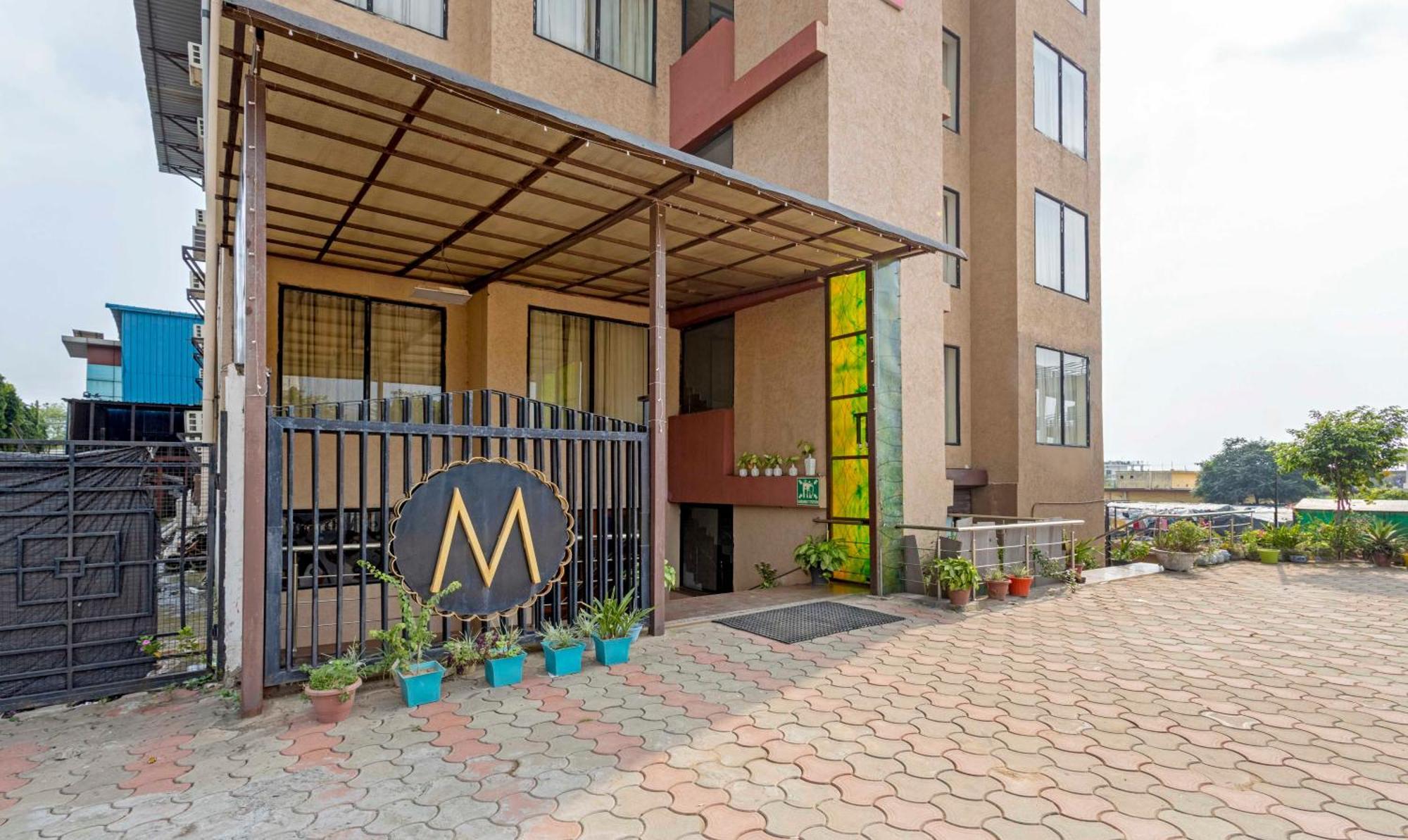 Treebo Maurice Hotel Baddi Exterior foto