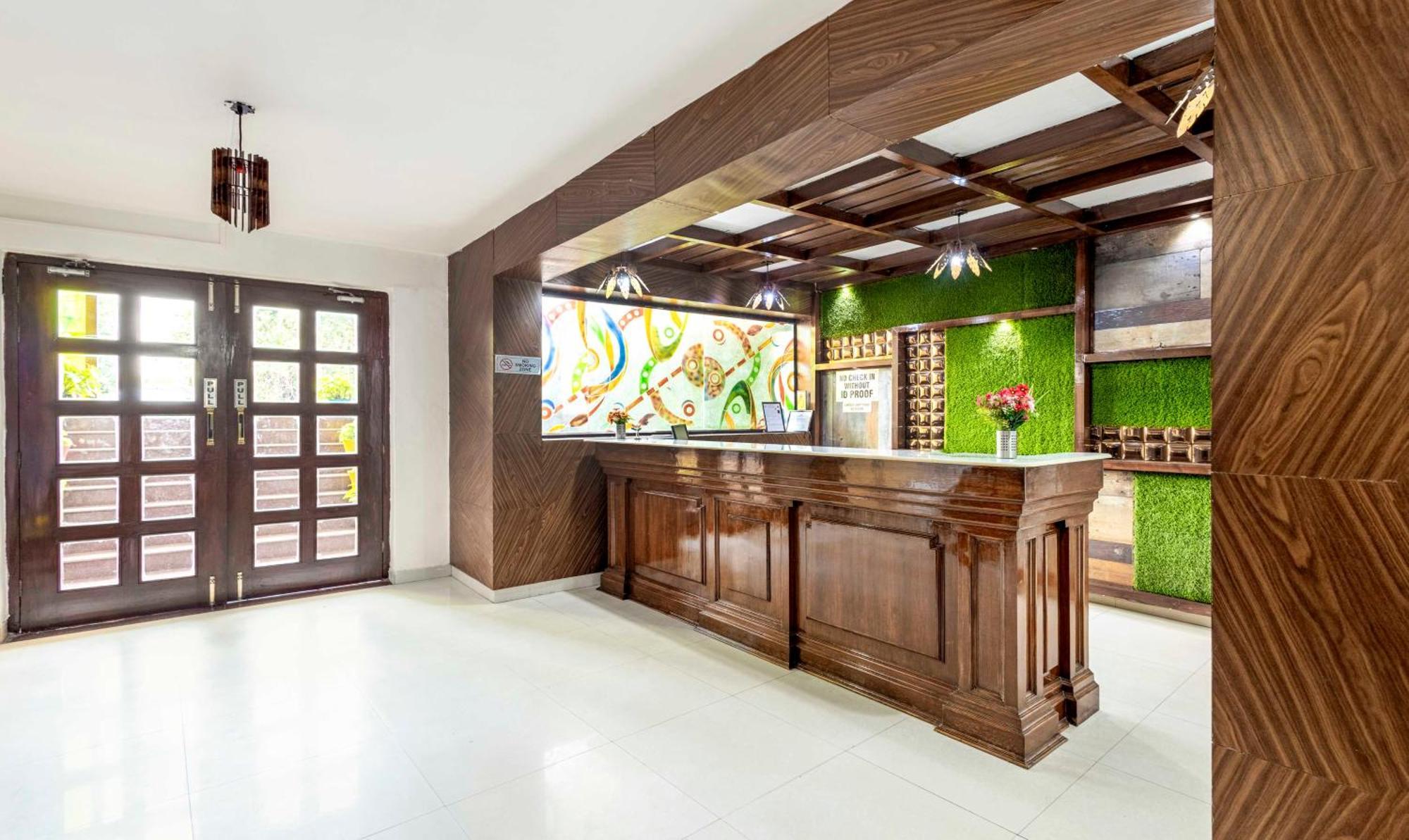 Treebo Maurice Hotel Baddi Exterior foto